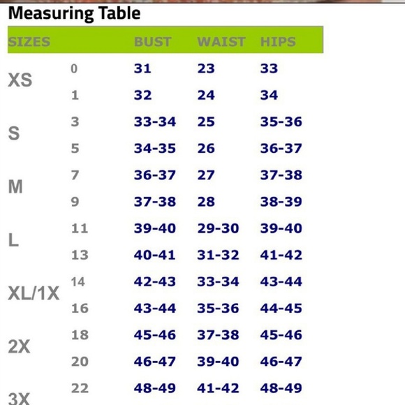 🎉HP🎉Off Shoulder Dress with Ruffles - Picture 8 of 8